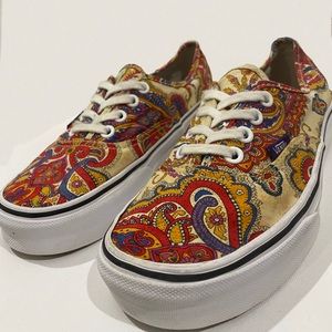 Vans | Paisley Pattern | Size 6.5 Women’s